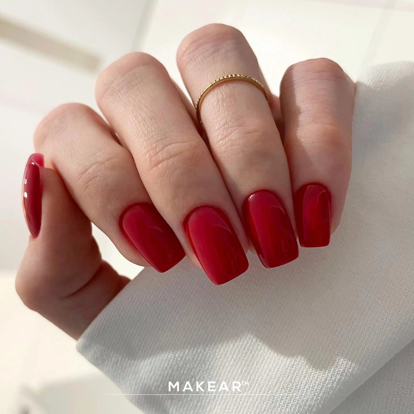 MAKEAR - 840 - UV Gel Polish 8 ml.