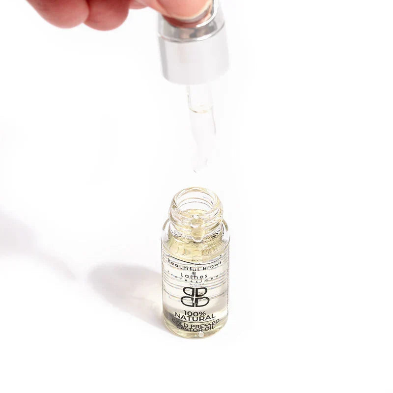 Truelash One - Trattamento rigenerante per sopracciglia e ciglia - Olio di ricino spremuto a freddo 100% naturale  - 10 ml.