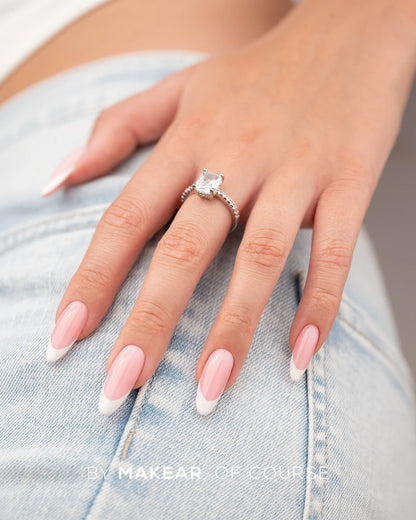Makear 605 UV Gel Polish 8 ml