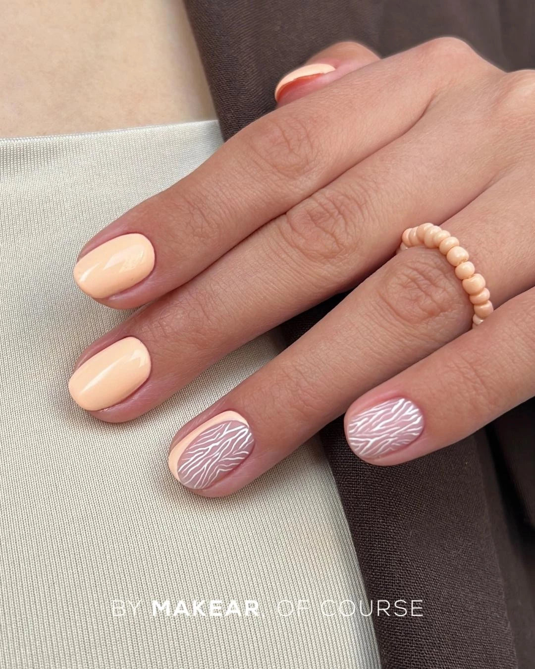 Makear 635 UV Gel Polish 8ml