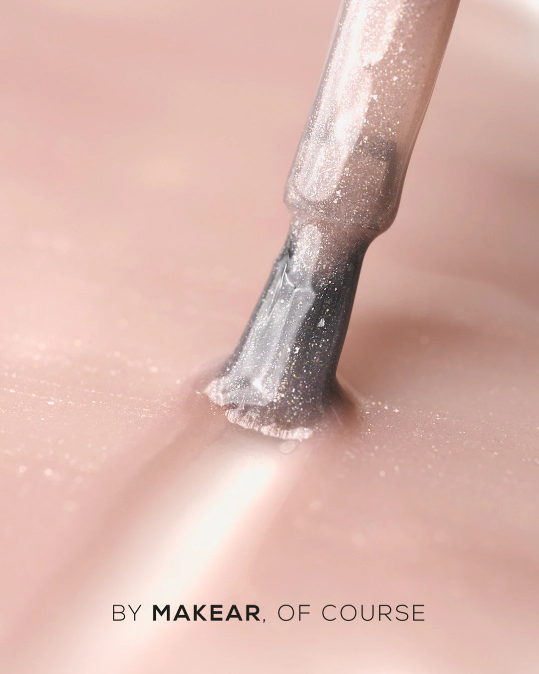 Makear 646 UV Gel Polish 8 ml