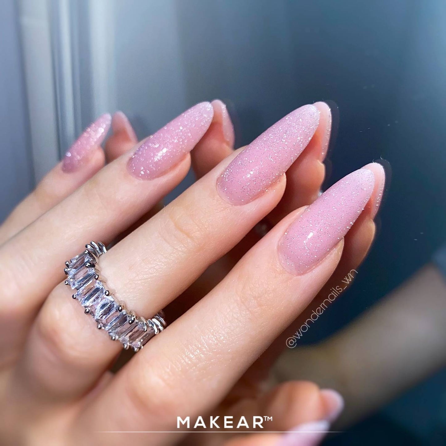 MAKEAR - Top No Wipe Moonlight Effect - 8 ml.